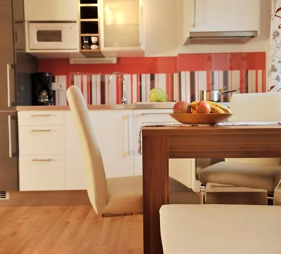 Sonnengarten Apartahotel 4*